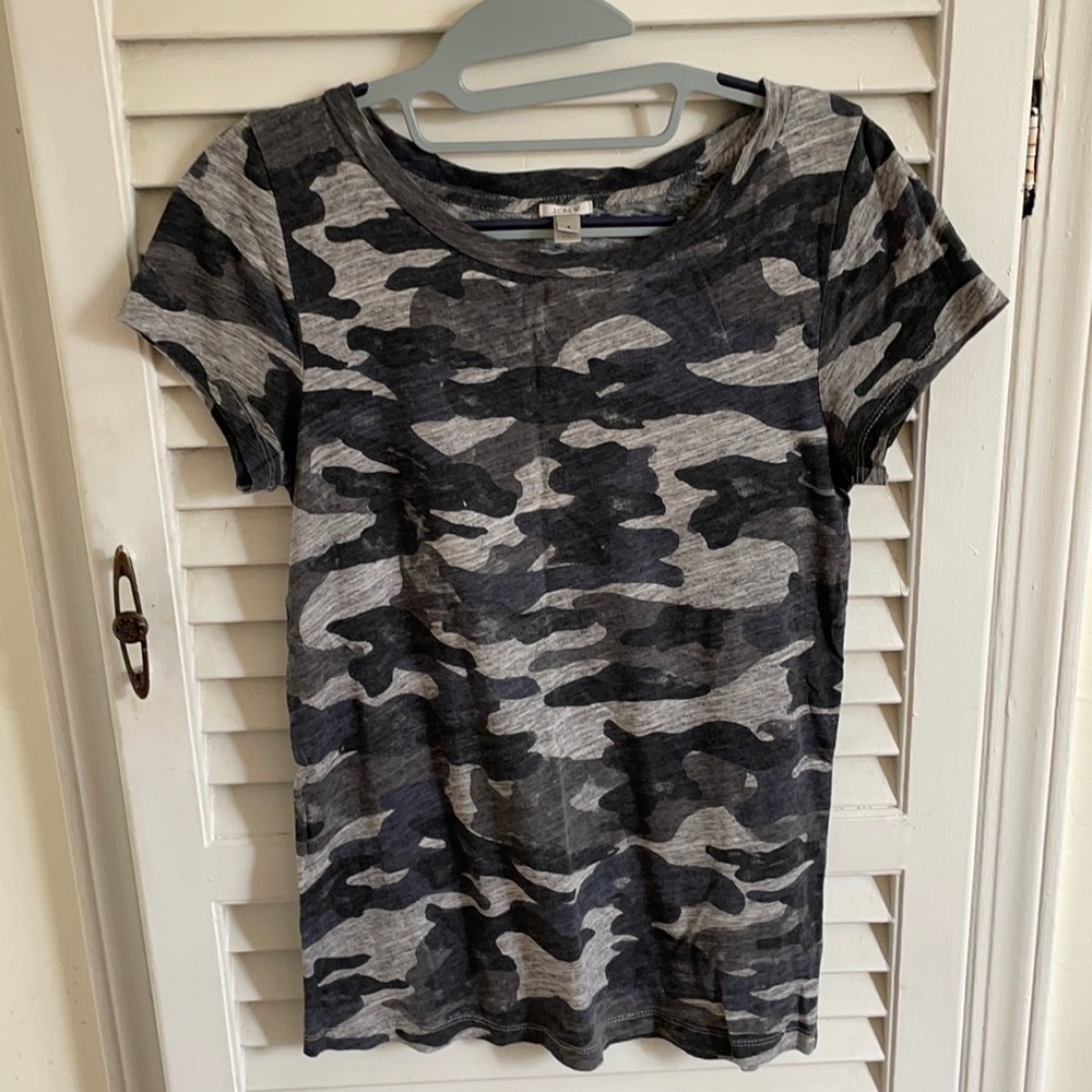 JCREW camo tee size S